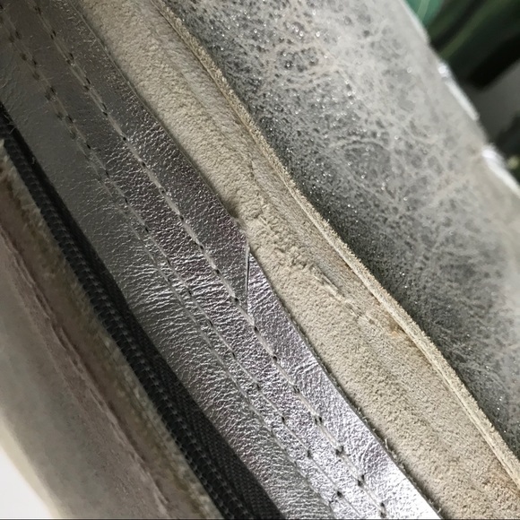 Handmade Leather Clutch - Picture 6 of 9